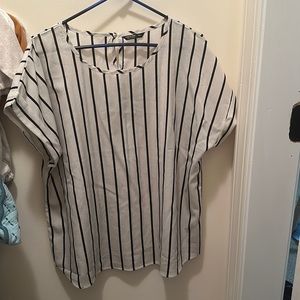 SHEIN curve shirt black and white stripes